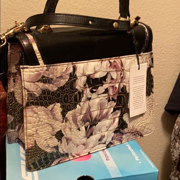 Handbag - Picture 3 of 7